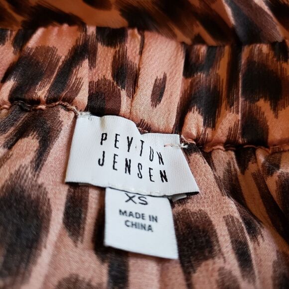 Peyton Jensen Leopard Pleated Skirt Sz XS - Picture 4 of 6